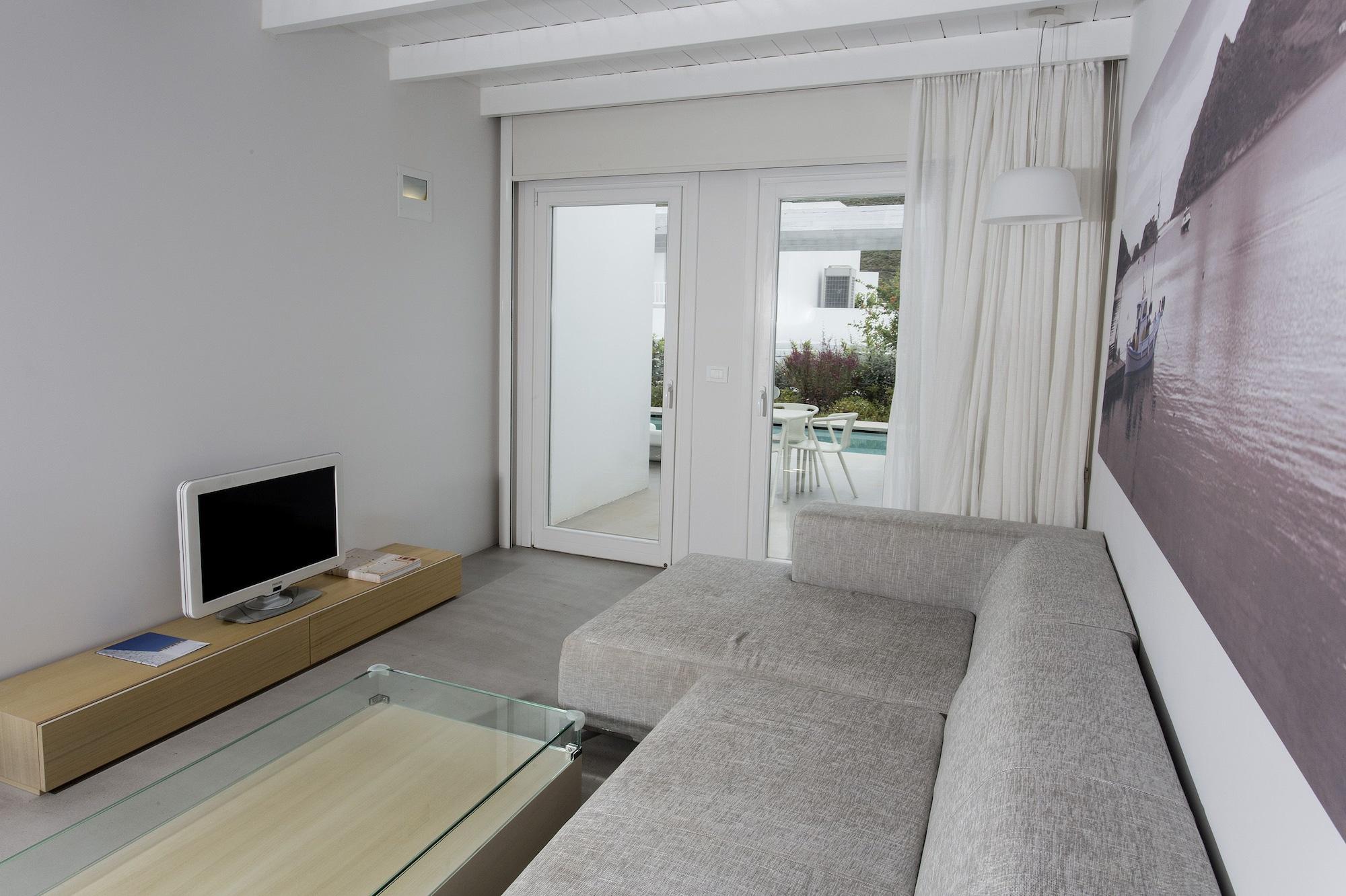 Patmos Aktis, A Luxury Collection Resort & Spa, Greece Grikos Bay  Exterior photo
